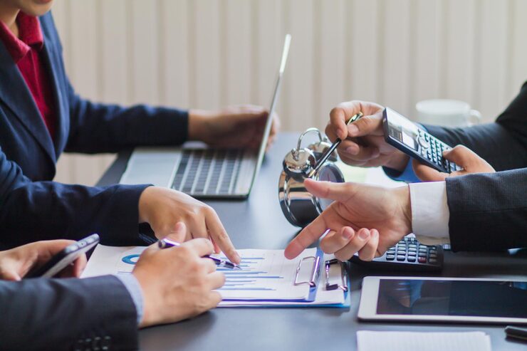 Home banking & financial legal advisory